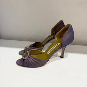 Manolo Blahnik Sedaraby Crystal Embellishments Ombre D'Orsay Pumps Purple EU 39